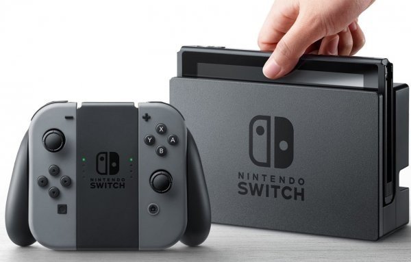 Nintendo Switch continua a dominare in Giappone!