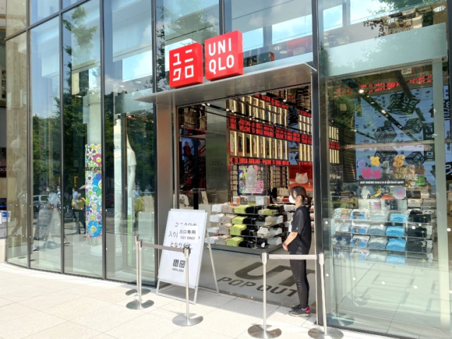 Avviata produzione personalizzata di massa di T-shirt Pokémon da parte di Uniqlo in Giappone