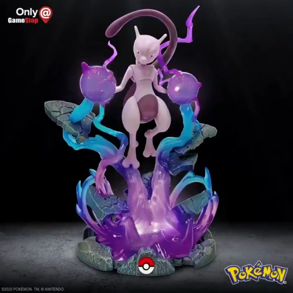 Mewtwo figure